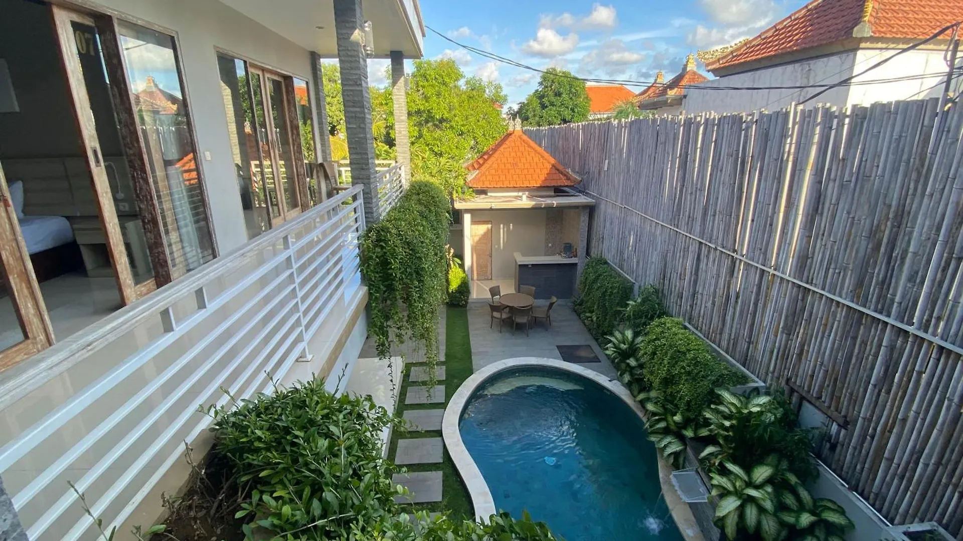 Hotel Rusty Seminyak Indonesia