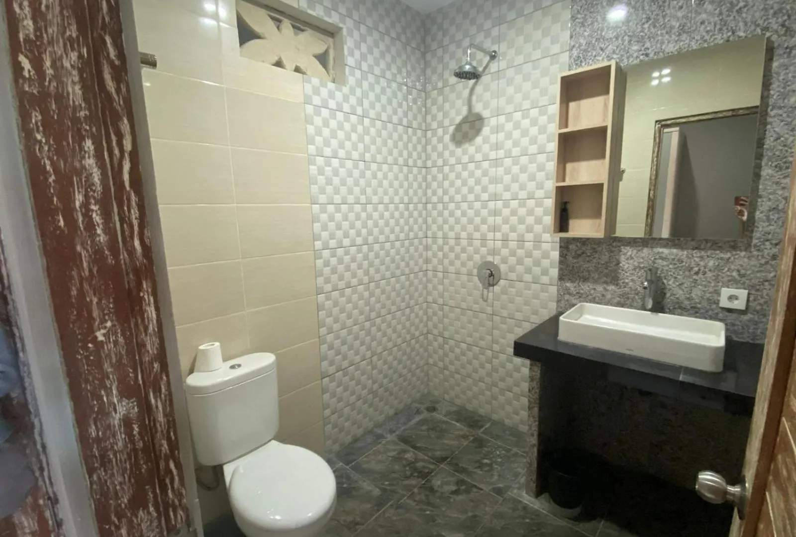Hotel Rusty Seminyak Affittacamere